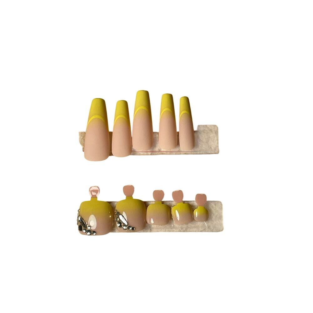48 pcs press on toe and nails